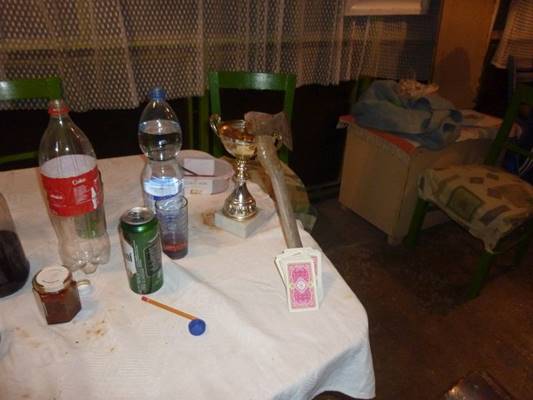 A k�pen belt�ri, rendetlen l�that�

Automatikusan gener�lt le�r�s